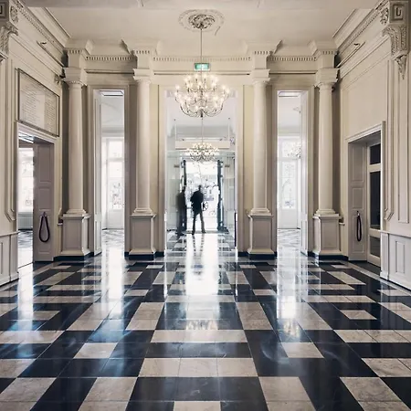 Randwyck Ξενοδοχείο 4*