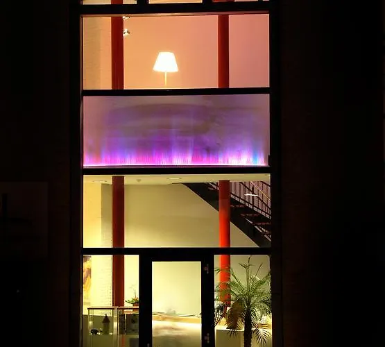 فندق Randwyck 4*